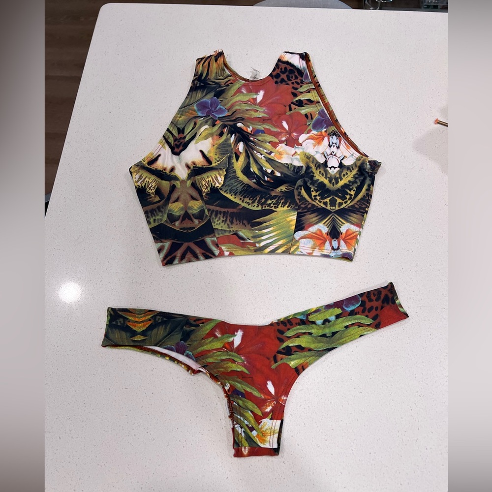 Montce Swimsuit Set